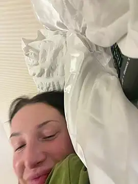 Remirosee online show from 4, 2, 2026