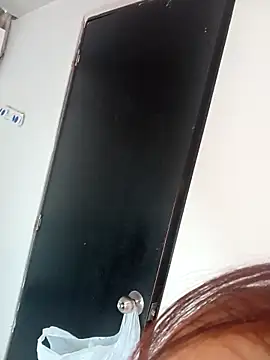 Snapshot of MissDiabla_ chatting on 1, 10, 2025 MissDiabla online show from 1, 10, 2025