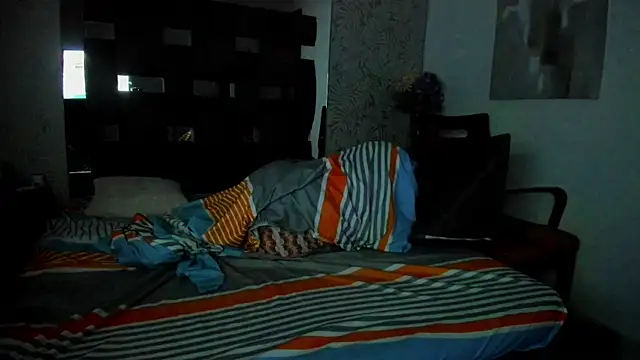 Snapshot of MissDiabla_ chatting on 2, 10, 2025 MissDiabla online show from 2, 10, 2025