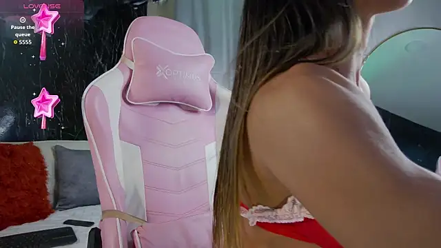 Emily Foxx01 online show from 9, 11, 2025