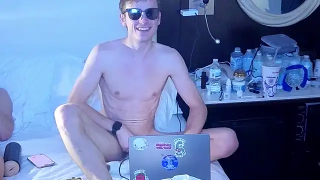 Snapshot of maskedboy1 chatting on 29, 6, 2026 maskedboy1 online show from 29, 6, 2026