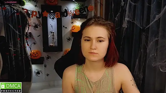 Roxy foxi online show from 31, 10, 2025