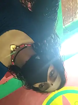 Snapshot of So_pinki chatting on 10, 9, 2025 So pinki online show from 10, 9, 2025