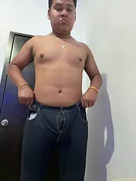 Snapshot of Danimiles chatting on 16, 2, 2026 Danimiles online show from 16, 2, 2026