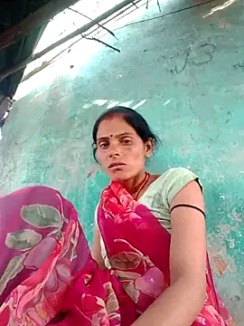 Snapshot of H_seema chatting on 17, 4, 2026 H seema online show from 17, 4, 2026