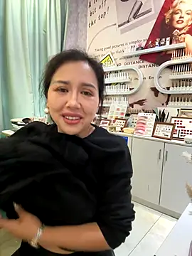 Snapshot of Susu-Asia chatting on 29, 9, 2025 Susu-Asia online show from 29, 9, 2025