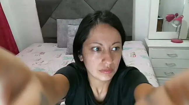 Taylormegan online show from 15, 3, 2025