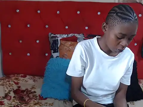 SweetSlenderChoc online show from 26, 11, 2025