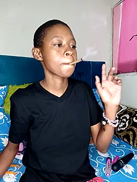 SweetSlenderChoc online show from 12, 4, 2026