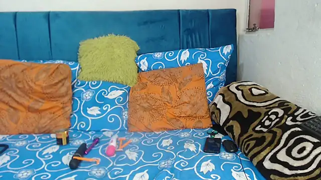 SweetSlenderChoc online show from 21, 4, 2026