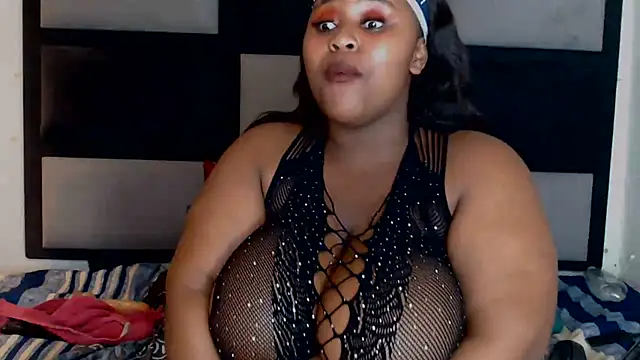 Freaky-boobs online show from 19, 12, 2025
