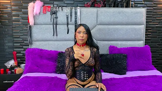 DaiaRousi online show from 14, 11, 2025