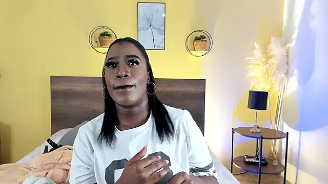 Snapshot of ViolettGomez_93 chatting on 28, 9, 2025 ViolettGomez 93 online show from 28, 9, 2025
