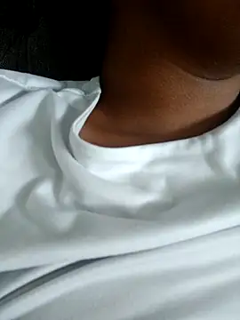 MoniqueMulberry online show from 28, 11, 2025