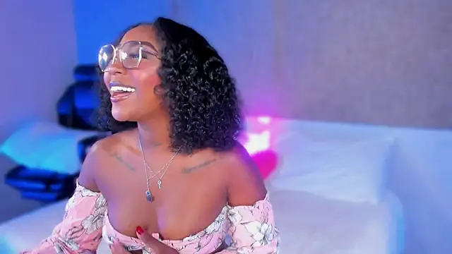 Kishalove  online show from 8, 11, 2025