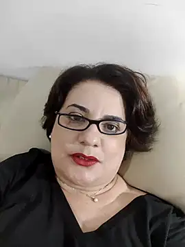 Snapshot of lucimarry chatting on 19, 10, 2025 lucimarry online show from 19, 10, 2025