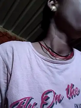 Snapshot of Yatiksha_Beby chatting on 16, 9, 2025 Yatiksha Beby online show from 16, 9, 2025