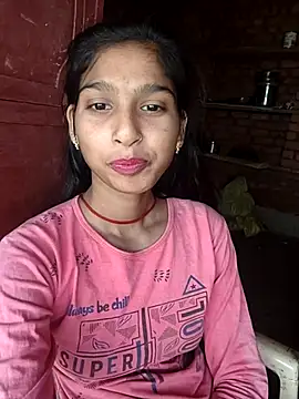 Snapshot of Yatiksha_Beby chatting on 8, 11, 2025 Yatiksha Beby online show from 8, 11, 2025