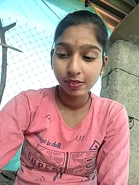 Snapshot of Yatiksha_Beby chatting on 14, 11, 2025 Yatiksha Beby online show from 14, 11, 2025