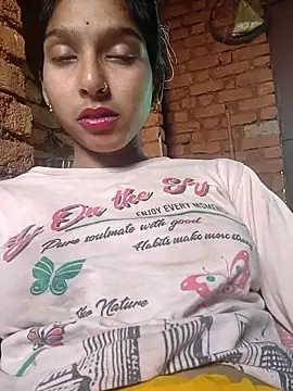 Snapshot of Yatiksha_Beby chatting on 21, 11, 2025 Yatiksha Beby online show from 21, 11, 2025