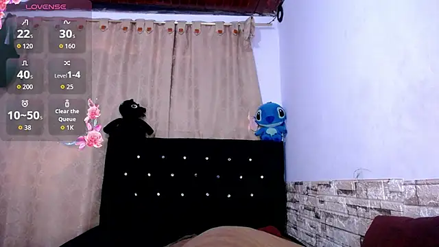 DaraKat18 online show from 2, 2, 2026