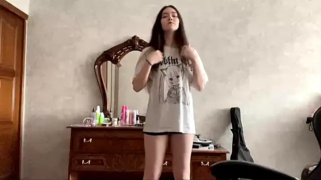 Pikmigirl18 online show from 10, 10, 2025