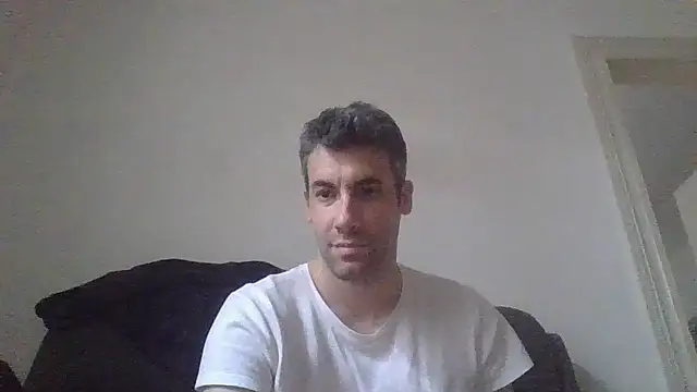 Snapshot of JulioIsHere4you chatting on 16, 3, 2026 JulioIsHere4you online show from 16, 3, 2026