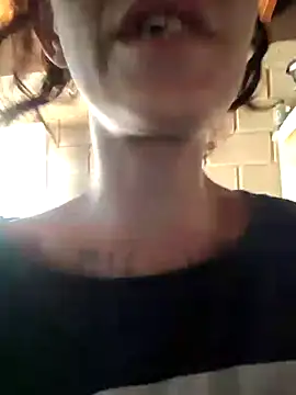 Snapshot of Almendrasexy chatting on 26, 10, 2025 Almendrasexy online show from 26, 10, 2025