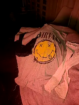 Snapshot of Almendrasexy chatting on 13, 11, 2025 Almendrasexy online show from 13, 11, 2025