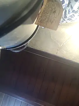 Snapshot of Almendrasexy chatting on 15, 11, 2025 Almendrasexy online show from 15, 11, 2025