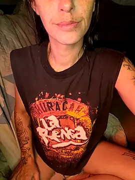 Snapshot of Almendrasexy chatting on 19, 11, 2025 Almendrasexy online show from 19, 11, 2025