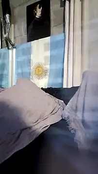 Snapshot of Almendrasexy chatting on 19, 12, 2025 Almendrasexy online show from 19, 12, 2025