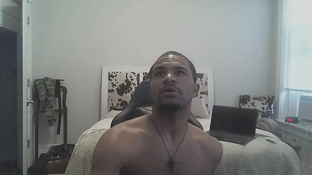 Snapshot of kingtaydo chatting on 1, 11, 2025 kingtaydo online show from 1, 11, 2025