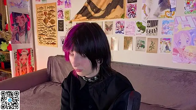 Snapshot of KandraCruser chatting on 1, 6, 2026 KandraCruser online show from 1, 6, 2026