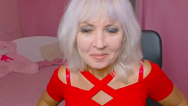 Snapshot of MissVall chatting on 28, 9, 2025 MissVall online show from 28, 9, 2025