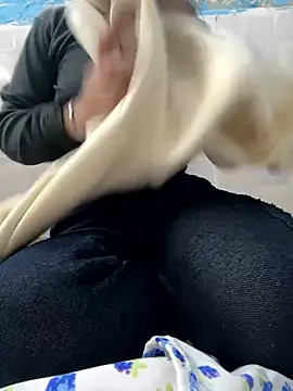 Snapshot of miss_moonikaa chatting on 17, 1, 2026 miss moonikaa online show from 17, 1, 2026