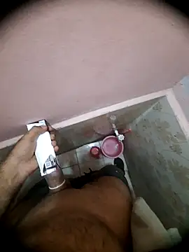 Pyasi Bhabhi 90 online show from 18, 10, 2025