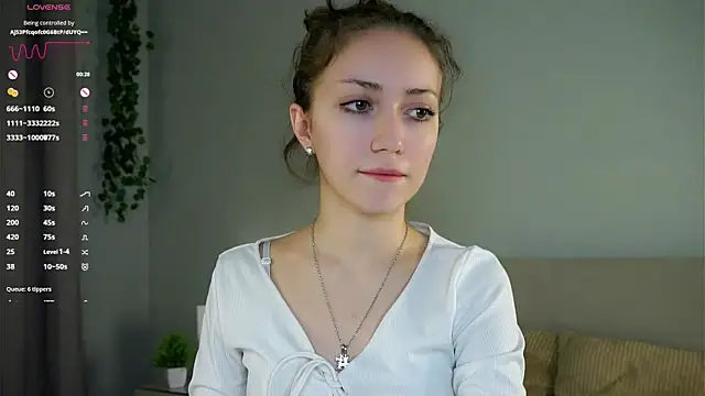 ZeniaBolich online show from 29, 11, 2025