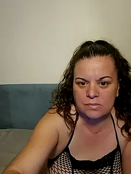 PerleRaree online show from 9, 5, 2026