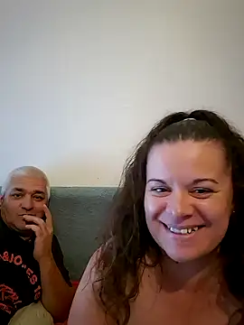PerleRaree online show from 11, 6, 2026