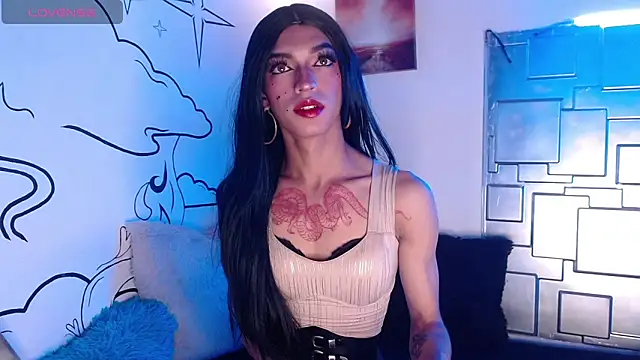 Trinity Knox online show from 25, 11, 2025