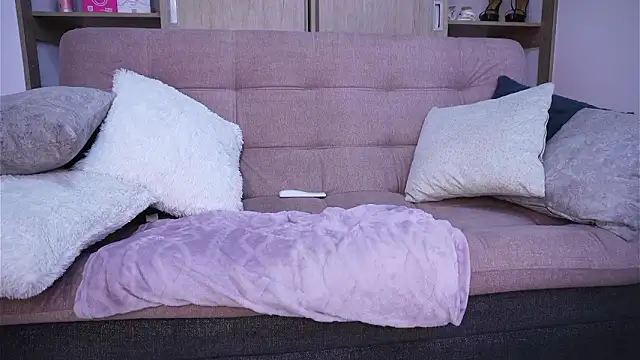 SophiieCumsx online show from 13, 2, 2026