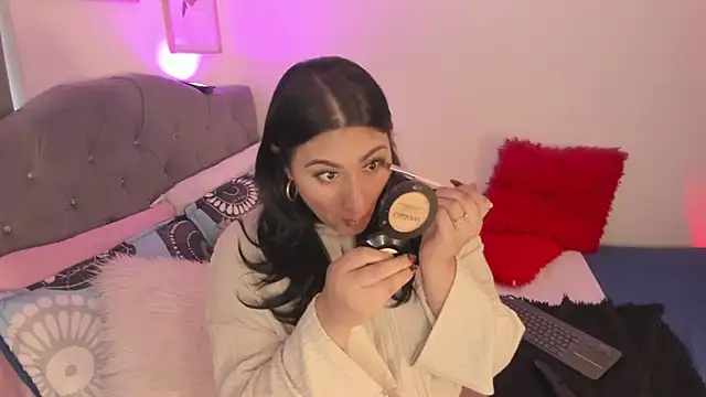 Elyross1  online show from 19, 11, 2025