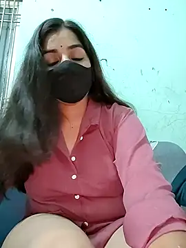 Snapshot of the_saavi chatting on 5, 5, 2026 the saavi online show from 5, 5, 2026