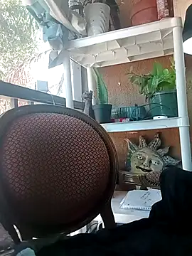 Snapshot of Goldenndoll chatting on 23, 11, 2025 Goldenndoll online show from 23, 11, 2025