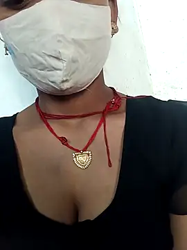 Snapshot of Sharmili_xx chatting on 3, 10, 2025 Sharmili xx online show from 3, 10, 2025