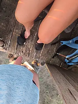 Snapshot of MiriandZacki chatting on 13, 9, 2025 MiriandZacki online show from 13, 9, 2025