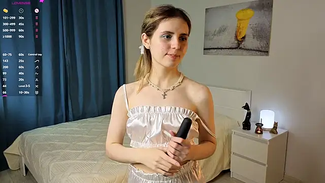 Snapshot of EllieDul chatting on 9, 10, 2025 EllieDul online show from 9, 10, 2025
