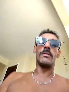 Snapshot of cajukarioca@xh chatting on 2, 11, 2025 cajukariocaxh online show from 2, 11, 2025