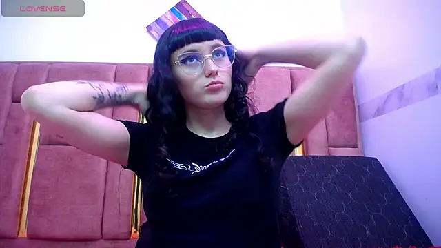 Snapshot of XBODTRIIPX chatting on 1, 10, 2025 XBODTRIIPX online show from 1, 10, 2025